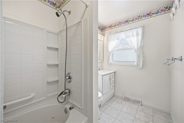 5365 Oakcrest Avenue, Austintown, OH 44515