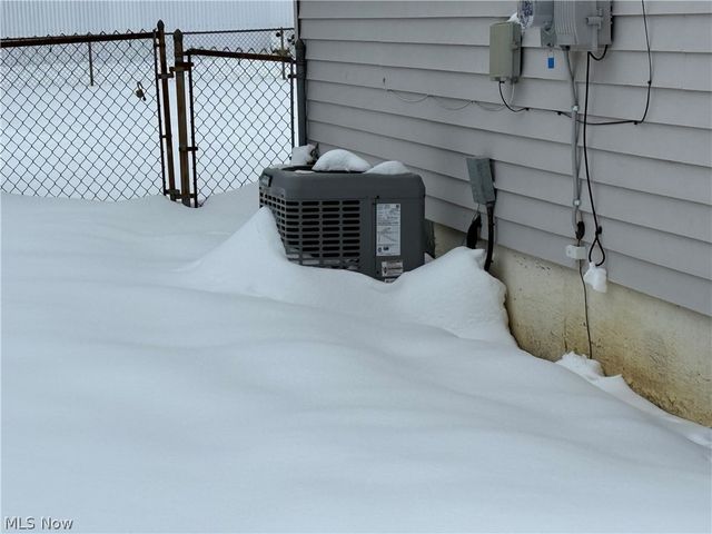 5365 Oakcrest Avenue, Austintown, OH 44515