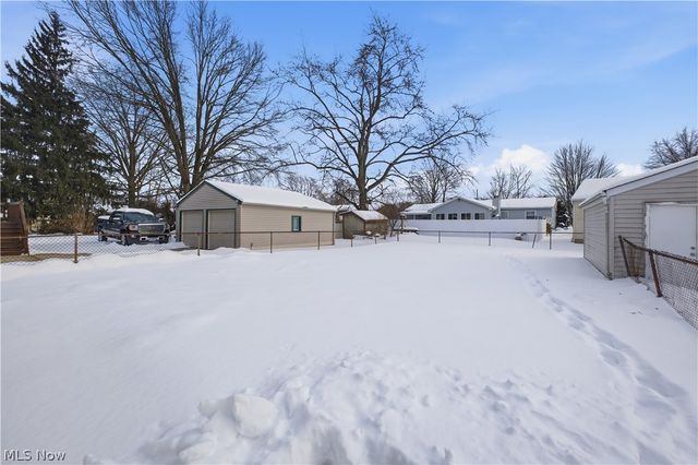 5365 Oakcrest Avenue, Austintown, OH 44515