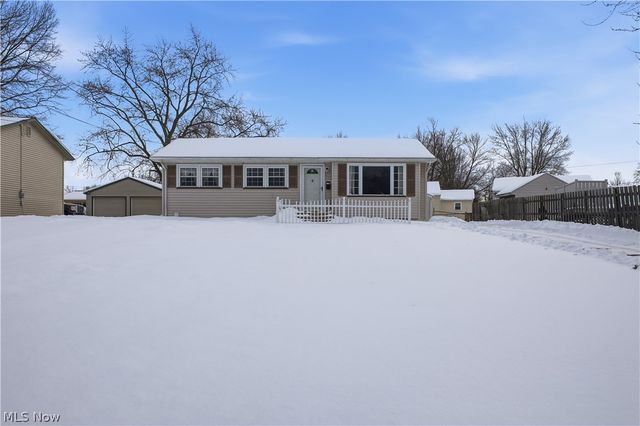 5365 Oakcrest Avenue, Austintown, OH 44515