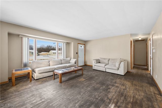 5365 Oakcrest Avenue, Austintown, OH 44515