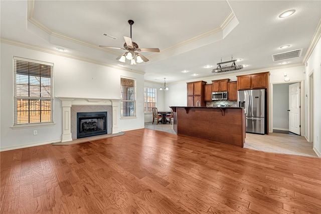 3236 W Westbury Street, Fayetteville, AR 72704