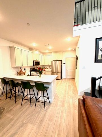 420 Parkside Drive, Argyle, TX 76226