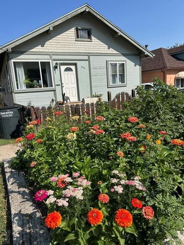 403 E 7th St, Trinidad, CO 81082