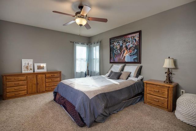 381 Liberty Park Drive, Oregon, WI 53575