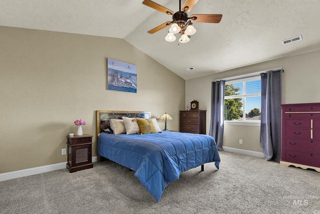 11969 Sandpiper Ct, Caldwell, ID 83605