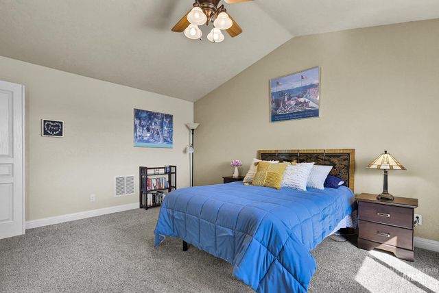 11969 Sandpiper Ct, Caldwell, ID 83605
