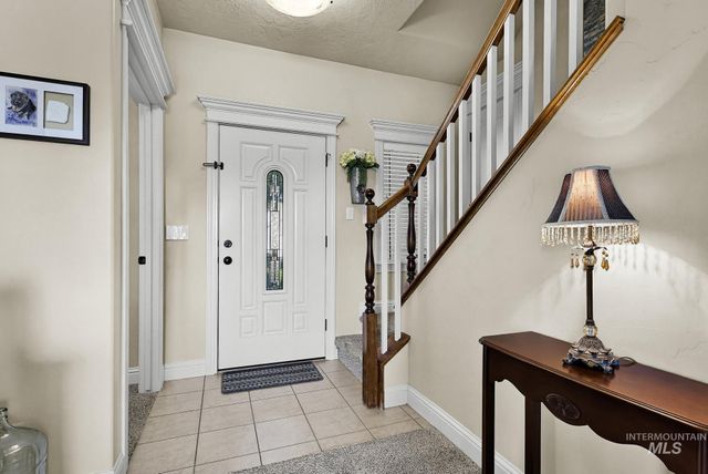 11969 Sandpiper Ct, Caldwell, ID 83605