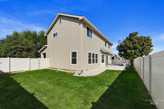 11969 Sandpiper Ct, Caldwell, ID 83605