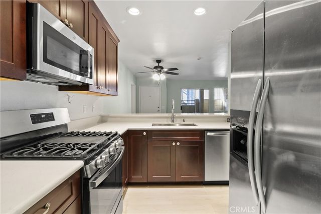 1215 N San Gabriel 107, Azusa, CA 91702