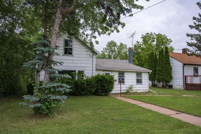 909 W State Street, Mauston, WI 53948