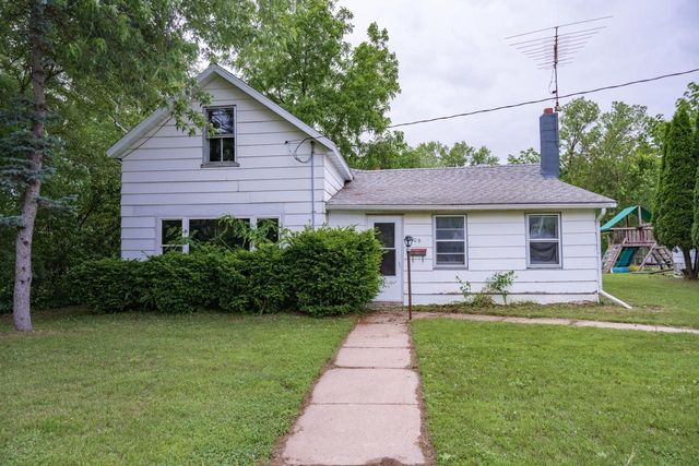 909 W State Street, Mauston, WI 53948