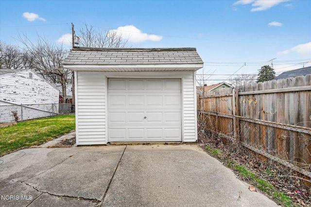 520 Waggoner Boulevard, Toledo, OH 43612