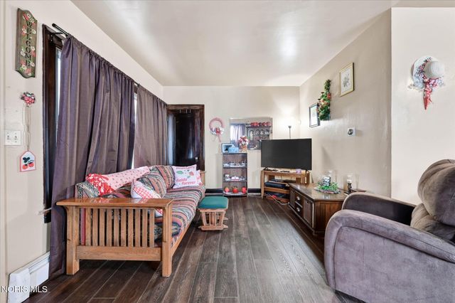 520 Waggoner Boulevard, Toledo, OH 43612