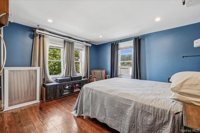 806 Miller Place, Baldwin, NY 11510