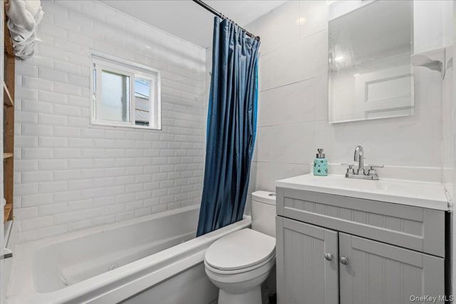 806 Miller Place, Baldwin, NY 11510