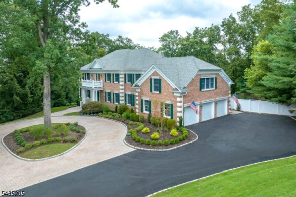 12 Oak Hill Dr, Bernards Twp., NJ 07920 — exterior