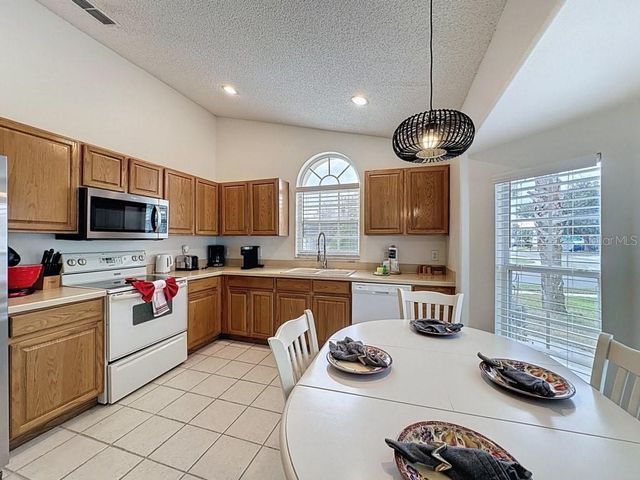 2615 SUMMER CREEK DRIVE, Kissimmee, FL 34747