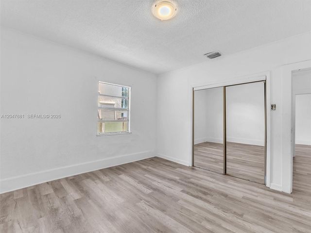 1932 Dewey St, Hollywood, FL 33020
