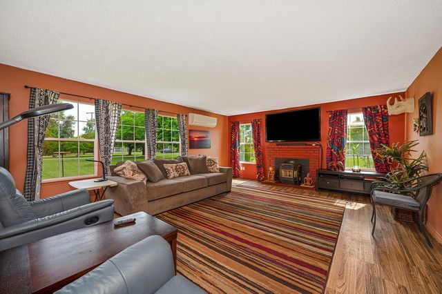 7230 Highhill Rd, Sloughhouse, CA 95683