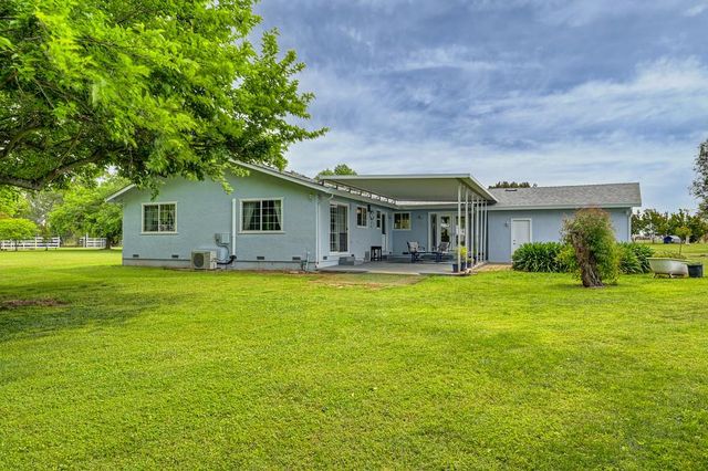 7230 Highhill Rd, Sloughhouse, CA 95683