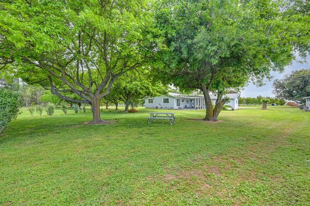 7230 Highhill Rd, Sloughhouse, CA 95683