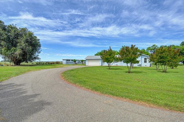 7230 Highhill Rd, Sloughhouse, CA 95683