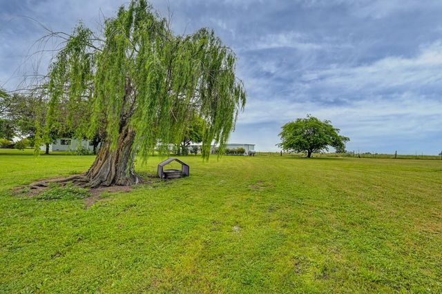 7230 Highhill Rd, Sloughhouse, CA 95683