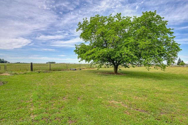 7230 Highhill Rd, Sloughhouse, CA 95683