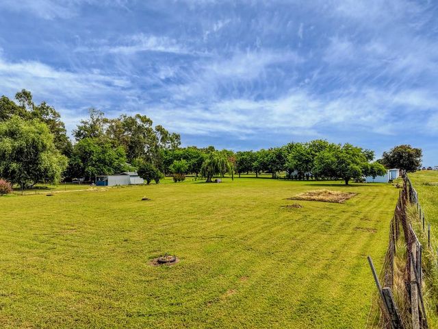 7230 Highhill Rd, Sloughhouse, CA 95683