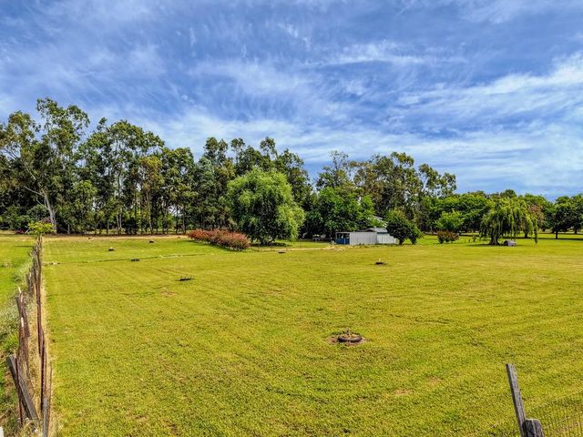 7230 Highhill Rd, Sloughhouse, CA 95683