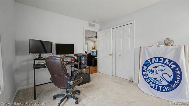 54762 Monarch Drive, Utica, MI 48316