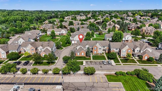 54762 Monarch Drive, Utica, MI 48316