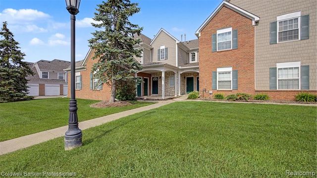 54762 Monarch Drive, Utica, MI 48316