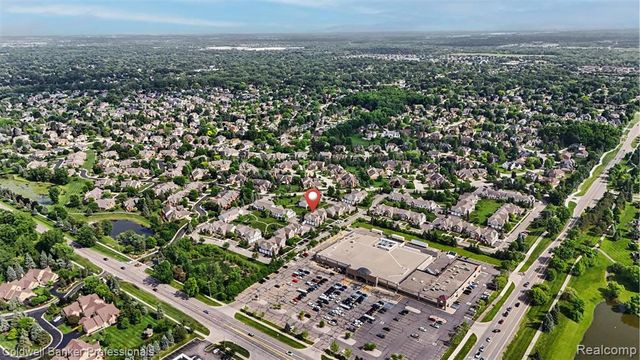 54762 Monarch Drive, Utica, MI 48316