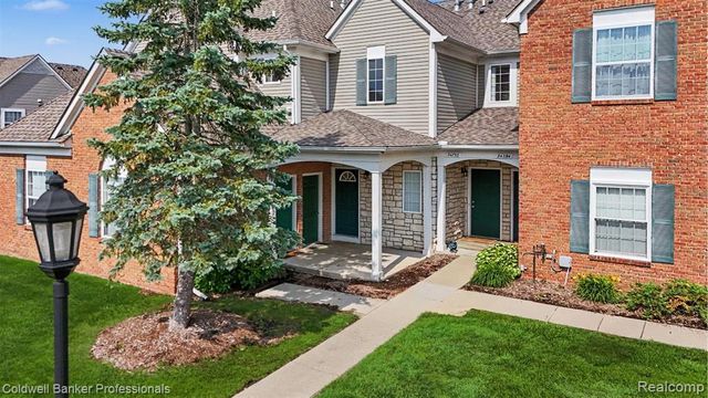 54762 Monarch Drive, Utica, MI 48316