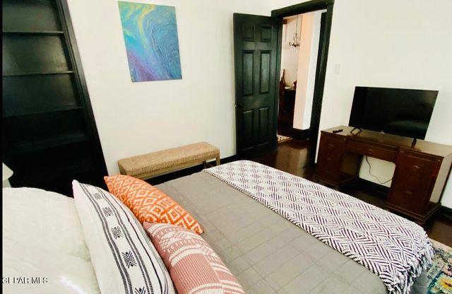 2624 Aurora Avenue, El Paso, TX 79930