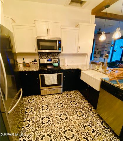 2624 Aurora Avenue, El Paso, TX 79930