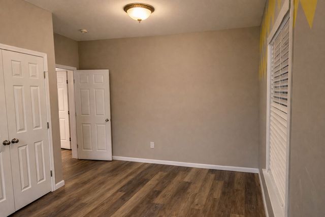 2373 Hampshire Pike, Columbia, TN 38401