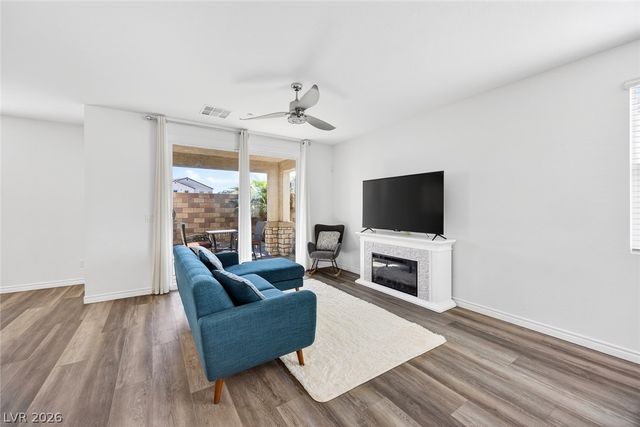 820 Nova Heights Street, Henderson, NV 89011