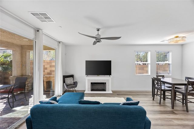 820 Nova Heights Street, Henderson, NV 89011