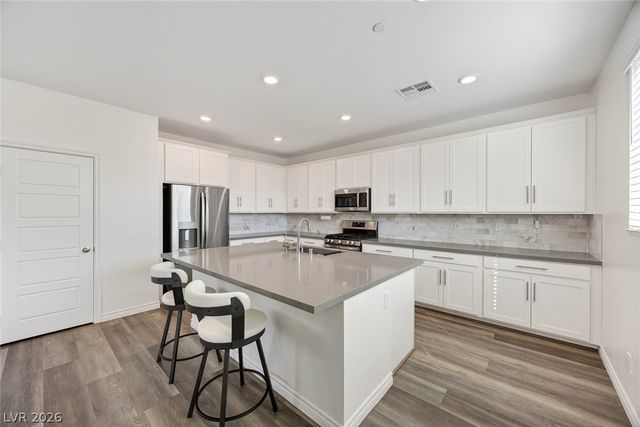 820 Nova Heights Street, Henderson, NV 89011