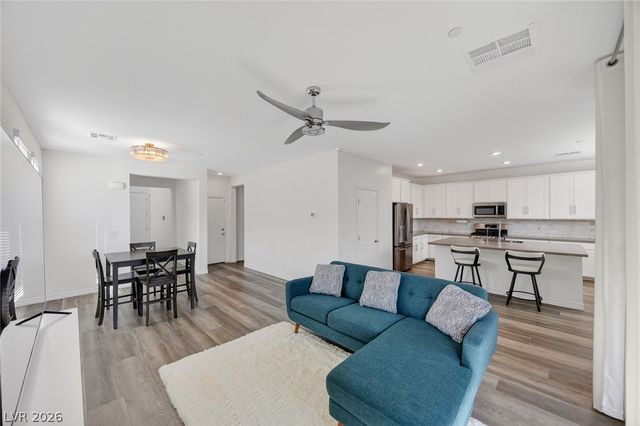 820 Nova Heights Street, Henderson, NV 89011