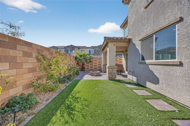 820 Nova Heights Street, Henderson, NV 89011