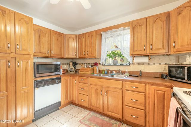 1035 State Road 415, New Smyrna Beach, FL 32168