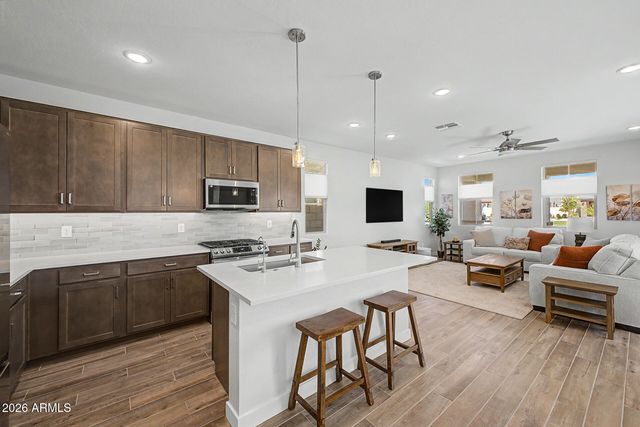 15601 S 181ST Drive, Goodyear, AZ 85338