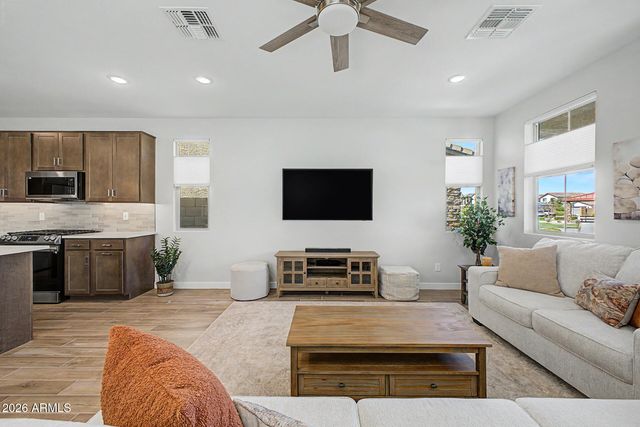 15601 S 181ST Drive, Goodyear, AZ 85338