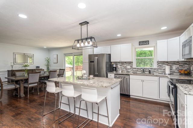 1121 Rembrandt Drive SW, Concord, NC 28027