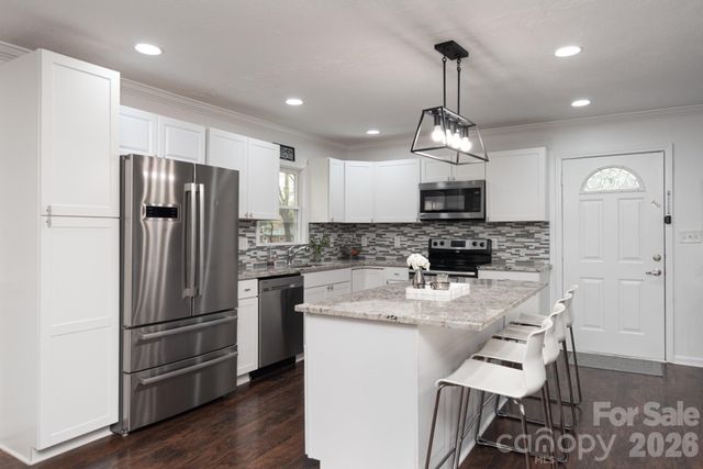1121 Rembrandt Drive SW, Concord, NC 28027