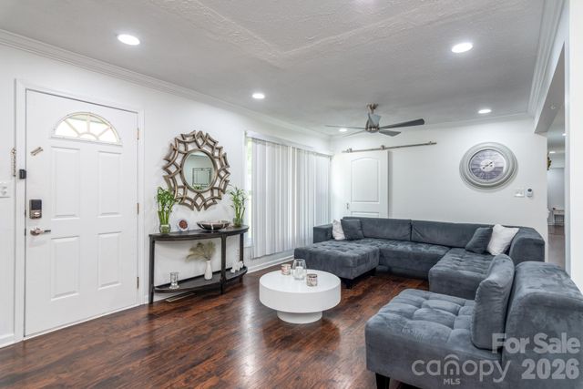 1121 Rembrandt Drive SW, Concord, NC 28027